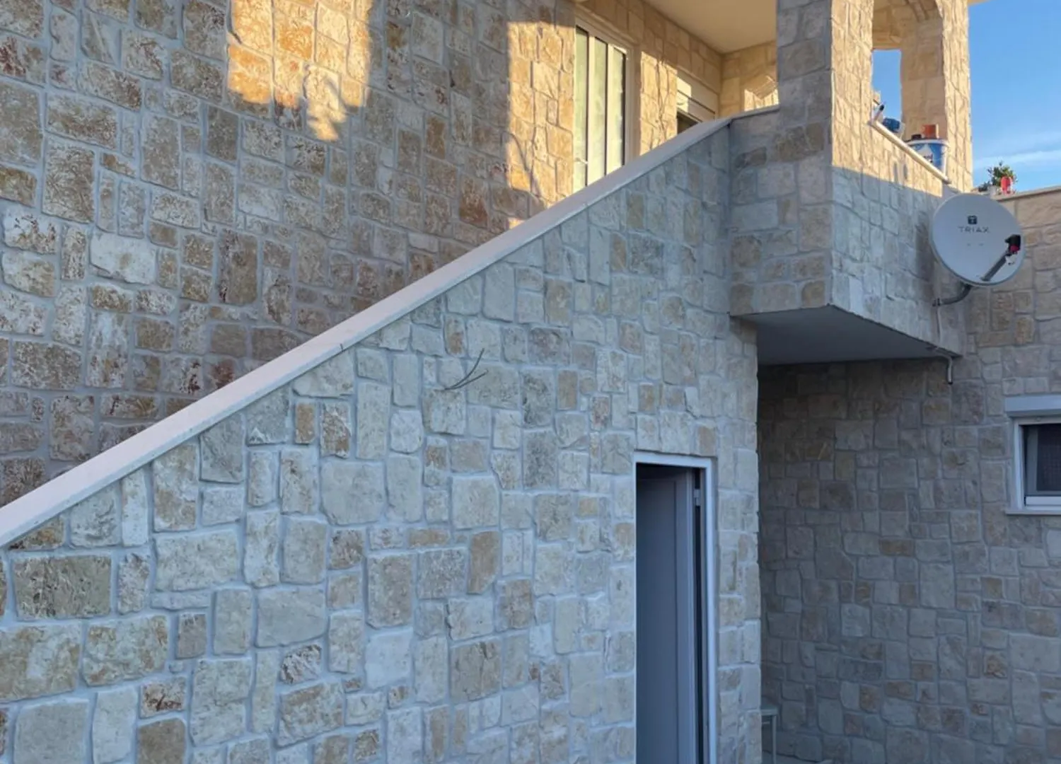 דירות פובליאנה Stonehouse-Pag
