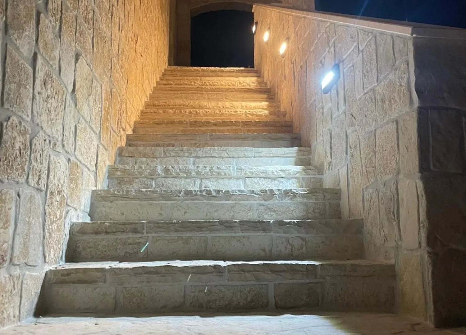 דירות פובליאנה Stonehouse-Pag